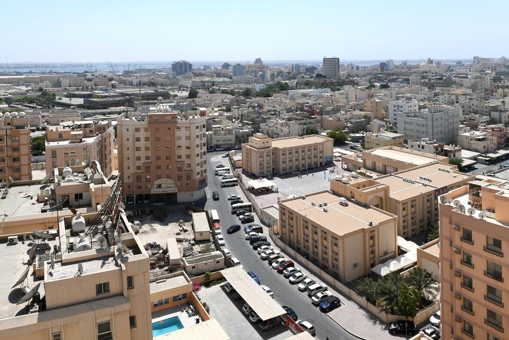 Juffair Gate Hotel Manama Exteriör bild