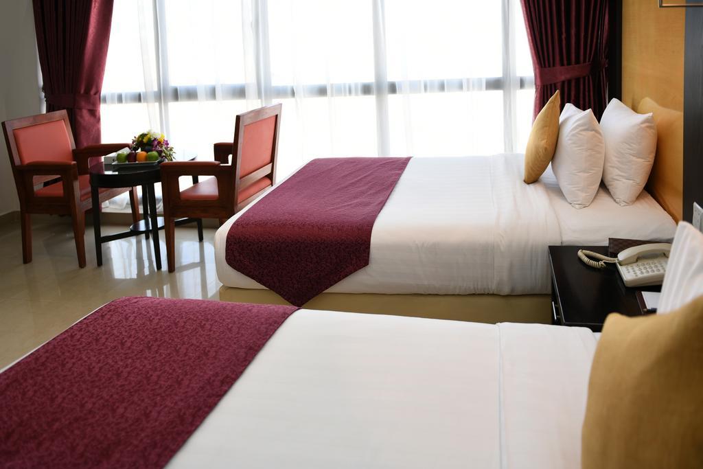 Juffair Gate Hotel Manama Exteriör bild