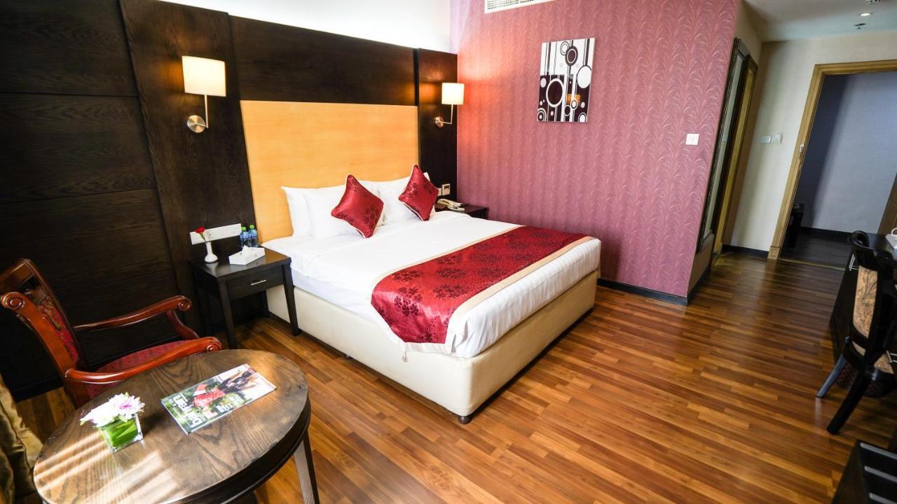 Juffair Gate Hotel Manama Exteriör bild